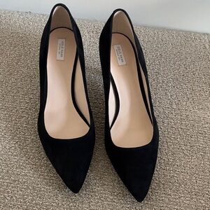 Black Suede Vesta Cole Haan Pumps Sz 10.
